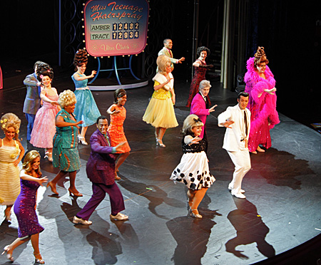 oasis-2-hairspray15 All that twist