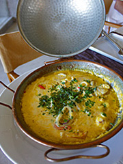 Cataplana de frutos do mar Cataplana de frutos do mar