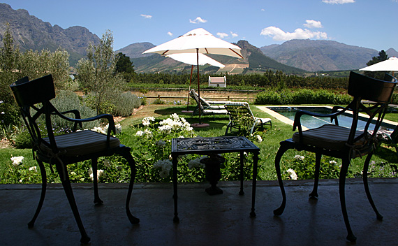 Em Franschhoek, na região dos vinhedos Em Franschhoek, na região dos vinhedos