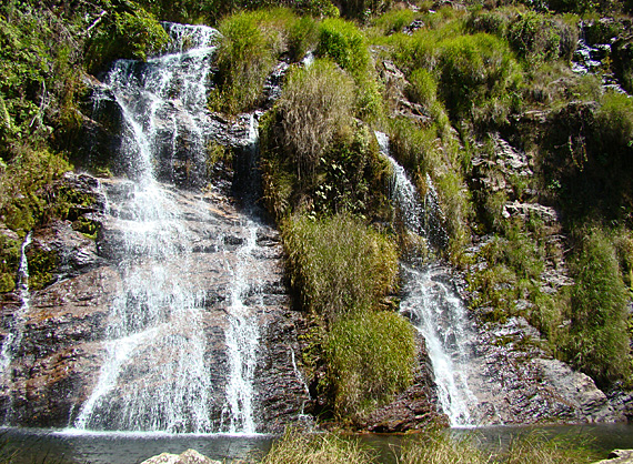 Serra da Canastra. Foto: Ernesto o Pato e Cibele Fabichak Serra da Canastra. Foto: Ernesto o Pato e Cibele Fabichak