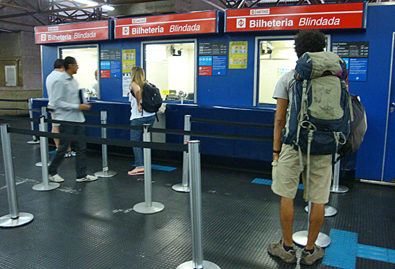 Compre a passagem pra voltar!