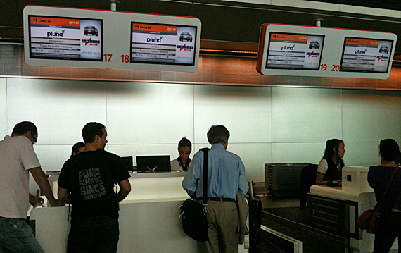 Check-in em Carrasco Check-in em Carrasco
