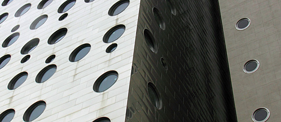 Ao lado do hotel Maritime Ao lado do hotel Maritime
