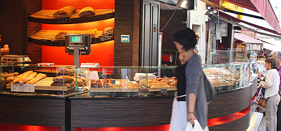 Paris: rue Mouffetard