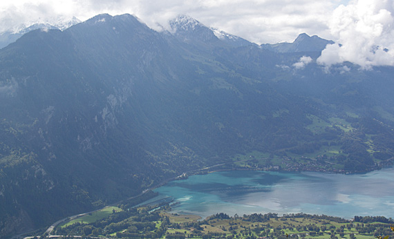 Interlaken e lago de Brienz Interlaken e lago de Brienz