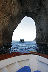 Capri: passeio de barco em volta da ilha