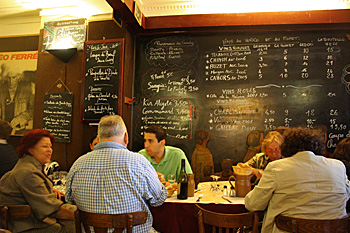 Temps des Cerises, restaurante com preços camaradas em Paris