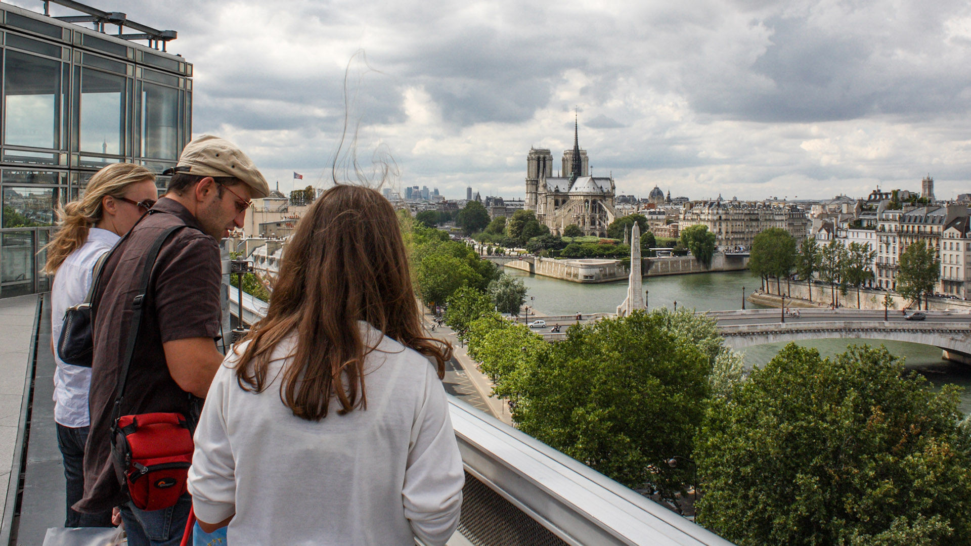 Paris do alto: vista do Instituto do Mundo Árabe