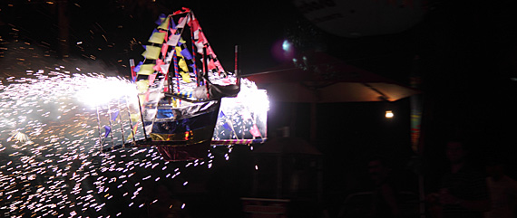 Barco de fogo em Estância (SE)