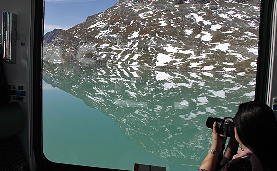 Lago Bianco visto do Bernina Express