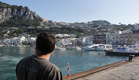 Chegando em Capri