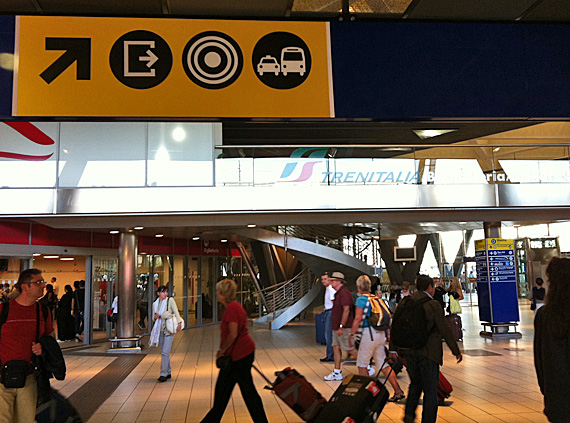 Stazione Centrale, Nápoles