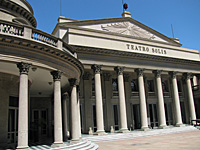 Teatro Solís, Montevidéu
