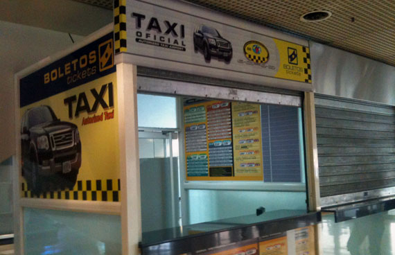 Táxi oficial no aeroporto de Caracas