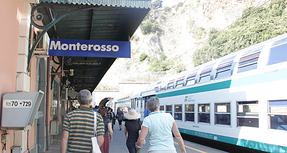 Monterrosso; estação de trem