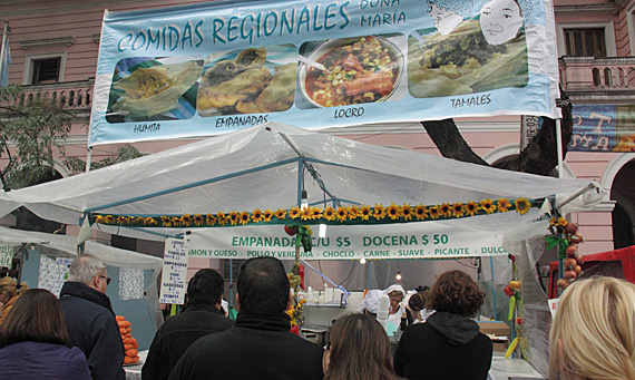 Empanadas & humitas