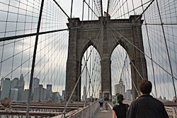 Travessia da ponte do Brooklyn