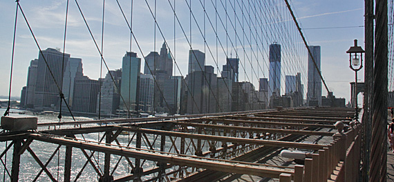 Travessia da ponte do Brooklyn