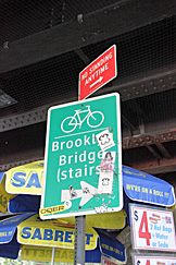 Brooklyn Bridge Promenade