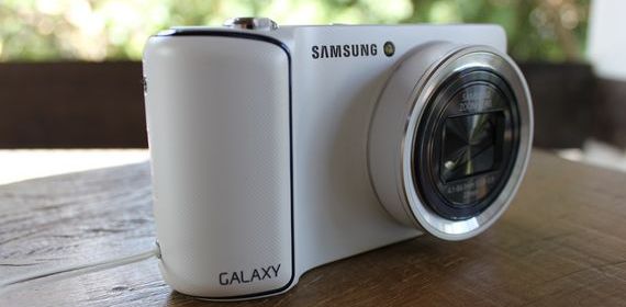 nova galaxy camera frente