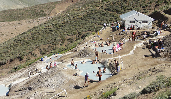 Baños Colina