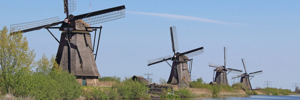 Parque de moinhos Kinderdijk entre Bélgica e Amsterdã