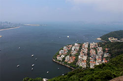 Rio de Janeiro: como é a trilha do Morro da Urca, Mariana Amaral