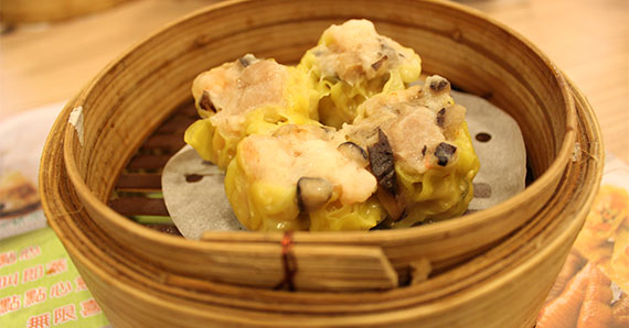 Steamed pork dumpling with shrimp no Tim Ho Wan
