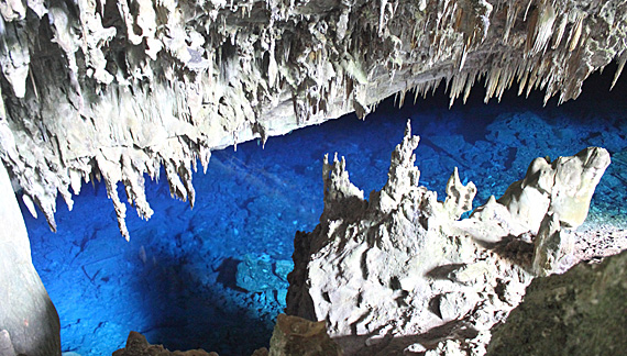 Passeios em Bonito: Gruta do Lago Azul