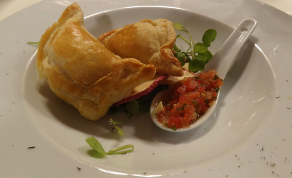 Empanada de king crab, Hotel Portillo