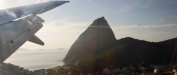 Cias. aéreas brasileiras avisam | "Escolha: ou promo, ou milhas" 1