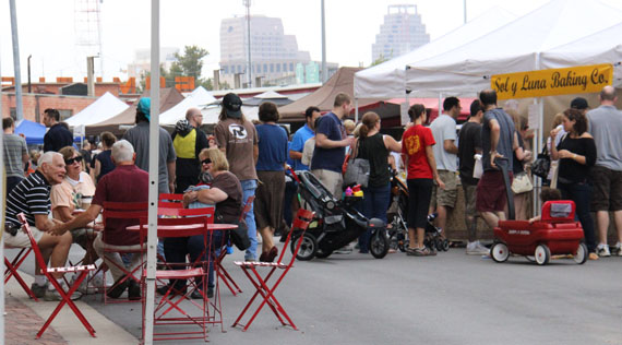 Farmers Market na antiga Pearl Brewery