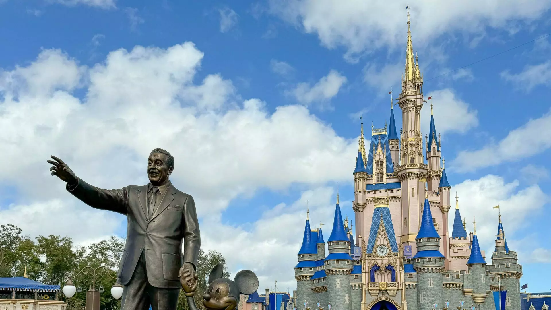 No avião com crianças: o que levar (e o que fazer) a bordo 5 Guia completo de Orlando