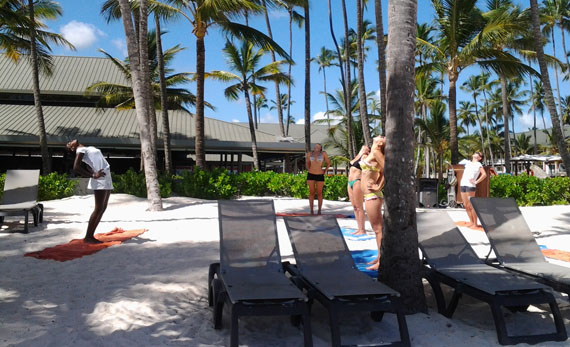 Aula de Yoga no Barceló Bávaro Beach