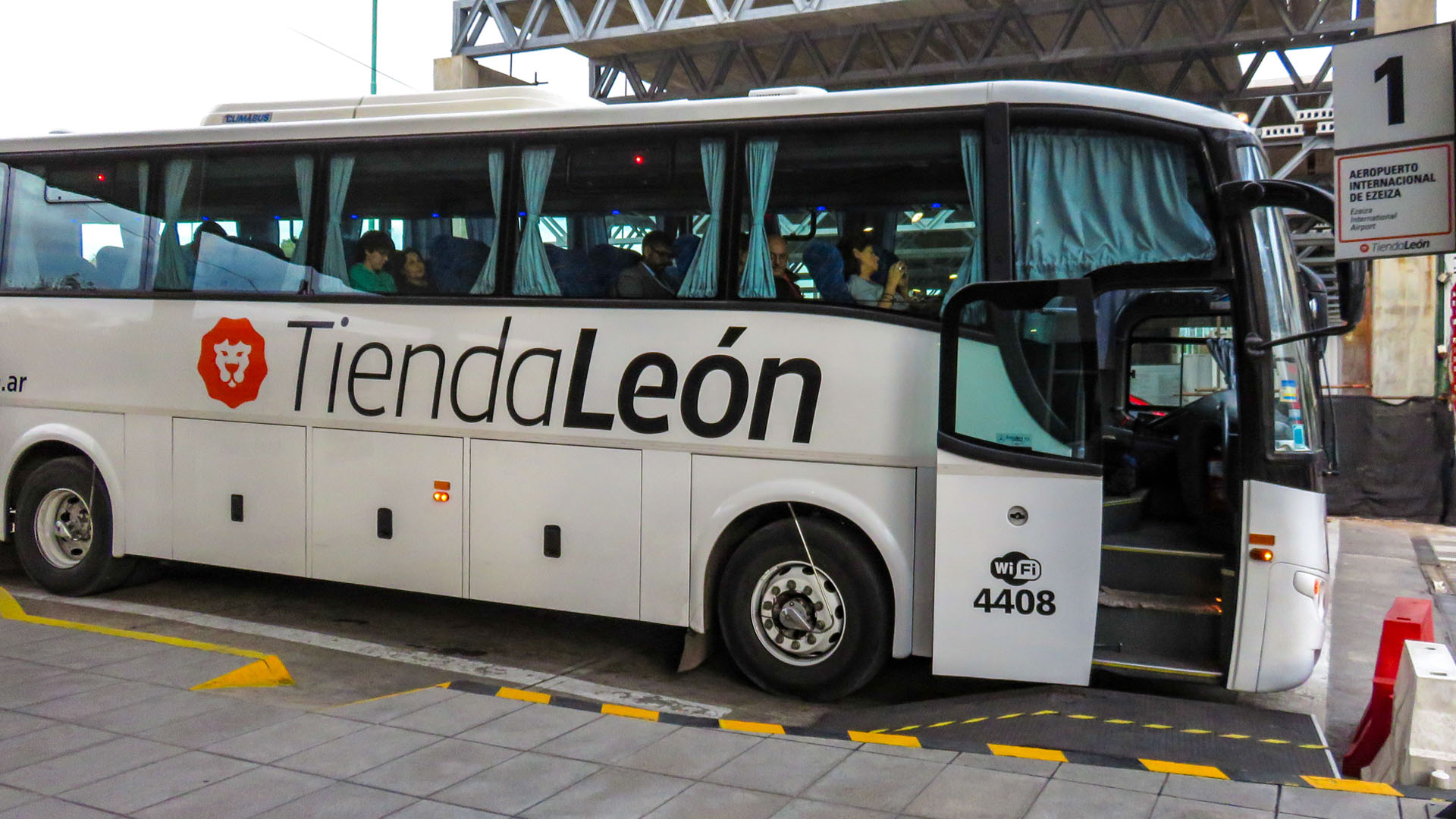 Como chegar a Buenos Aires: saindo de Ezeiza de ônibus