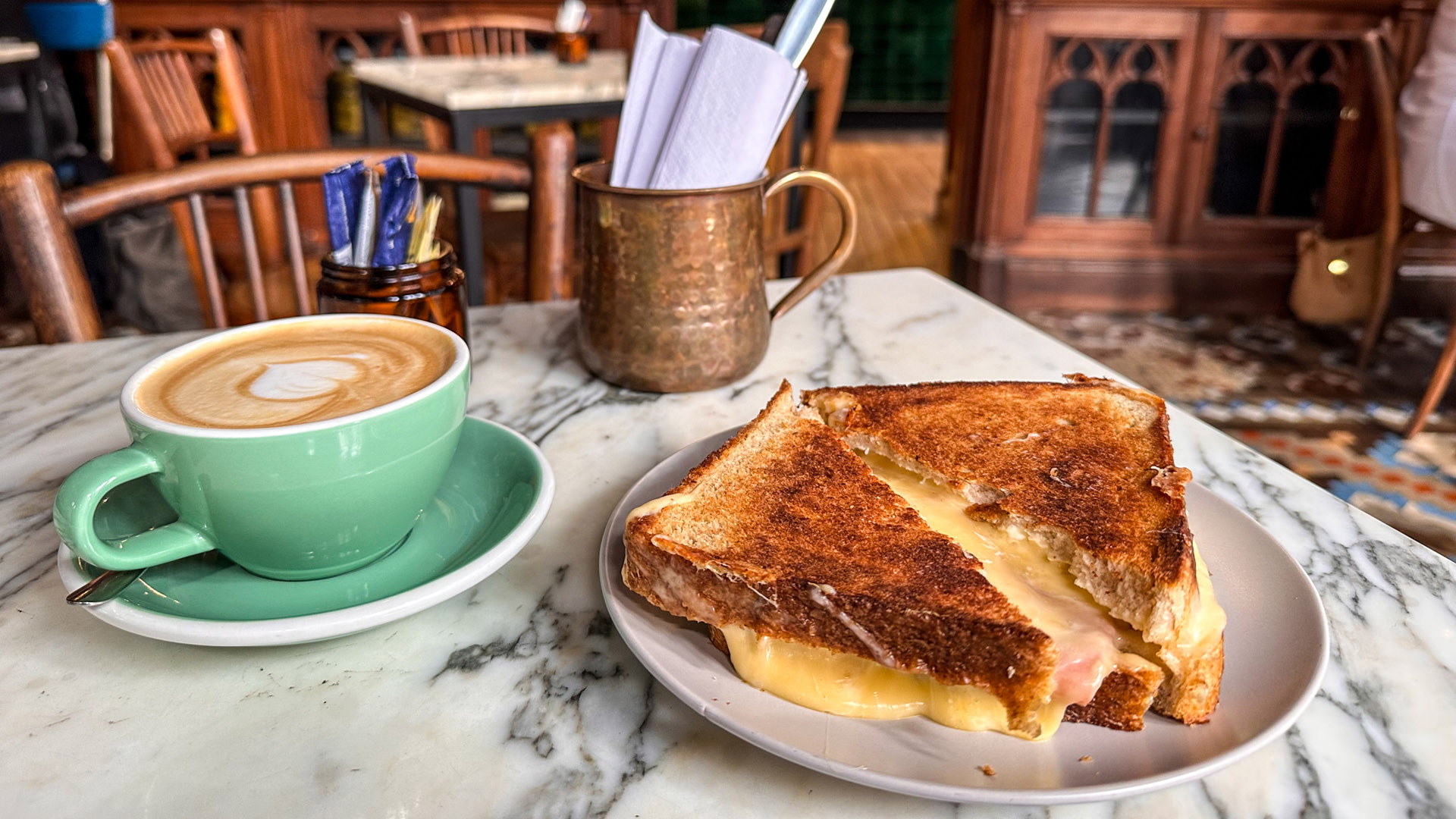 Onde comer em Montevidéu: Café La Farmacia