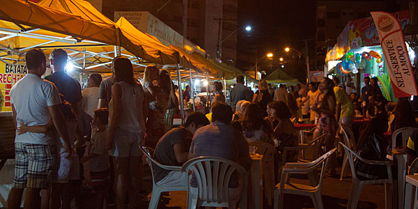 Feira dos Ipês Rio Quente