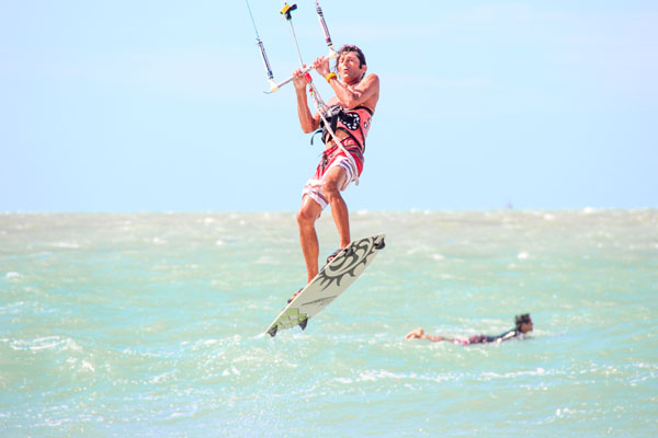 Kitesurfista em Galinhos