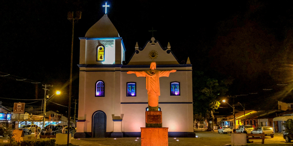 Prado: praça da igreja