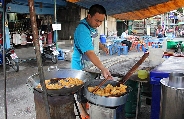 Comida de rua em Bo Sang