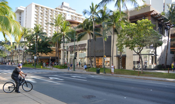 Avenida Kalakaua