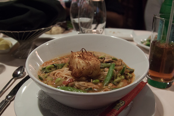 Noodles no Hollywood Brown Derby