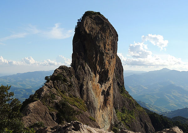 Pedra do Baú