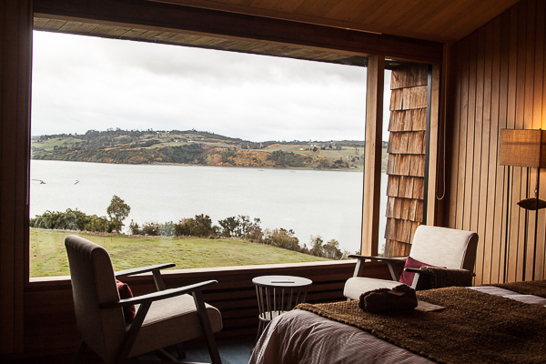 Vista do quarto no Tierra Chiloé