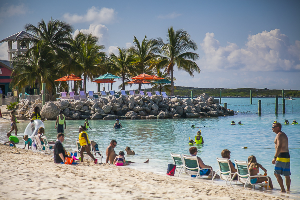 Praia familiar em Castaway Cay