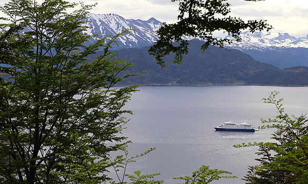 cruzeiro pela patagonia no Navio Stella Australis