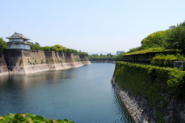 Fosso-Castelo-Osaka-relato