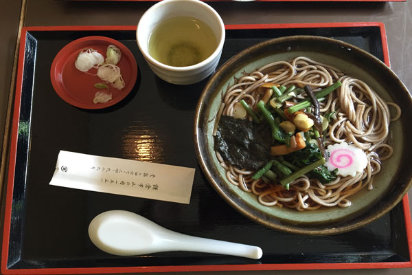 Macarrao-Soba-toquio-relato