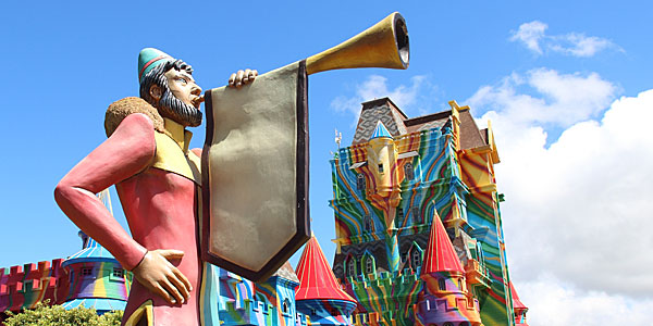 Câmara de Penha entrega moção de aplausos ao Beto Carrero World