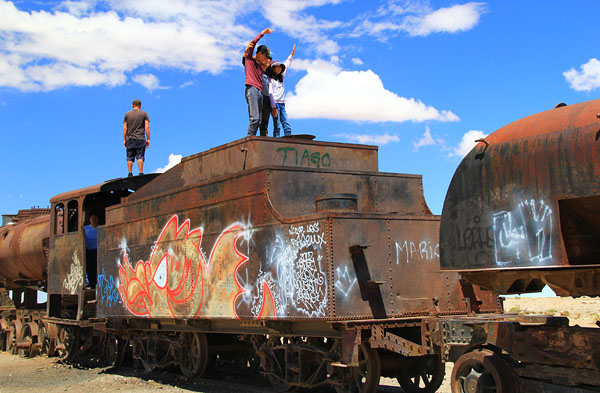 uyuni cemiterio de trens 